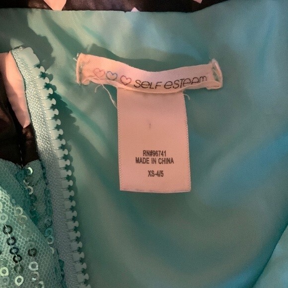 Little girls puffer vest -chevron, black and white with‎ sequins size XS 4/5 - Picture 5 of 8